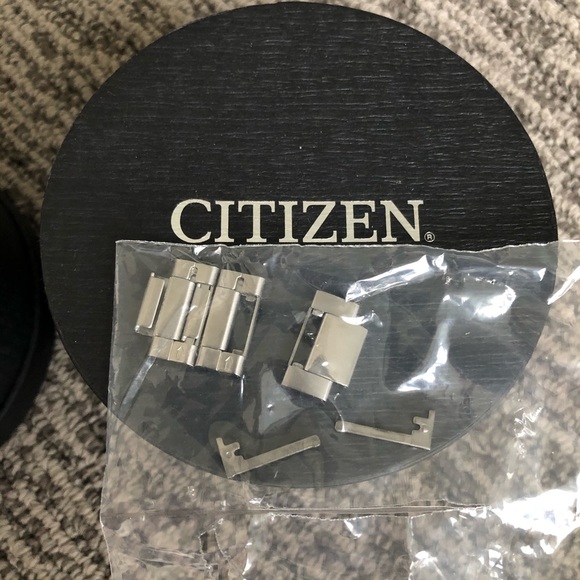 New Men’s Citizen Watch - Picture 10 of 10